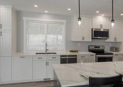 kitchen sink with stove-Kamloops Kitchen Studio